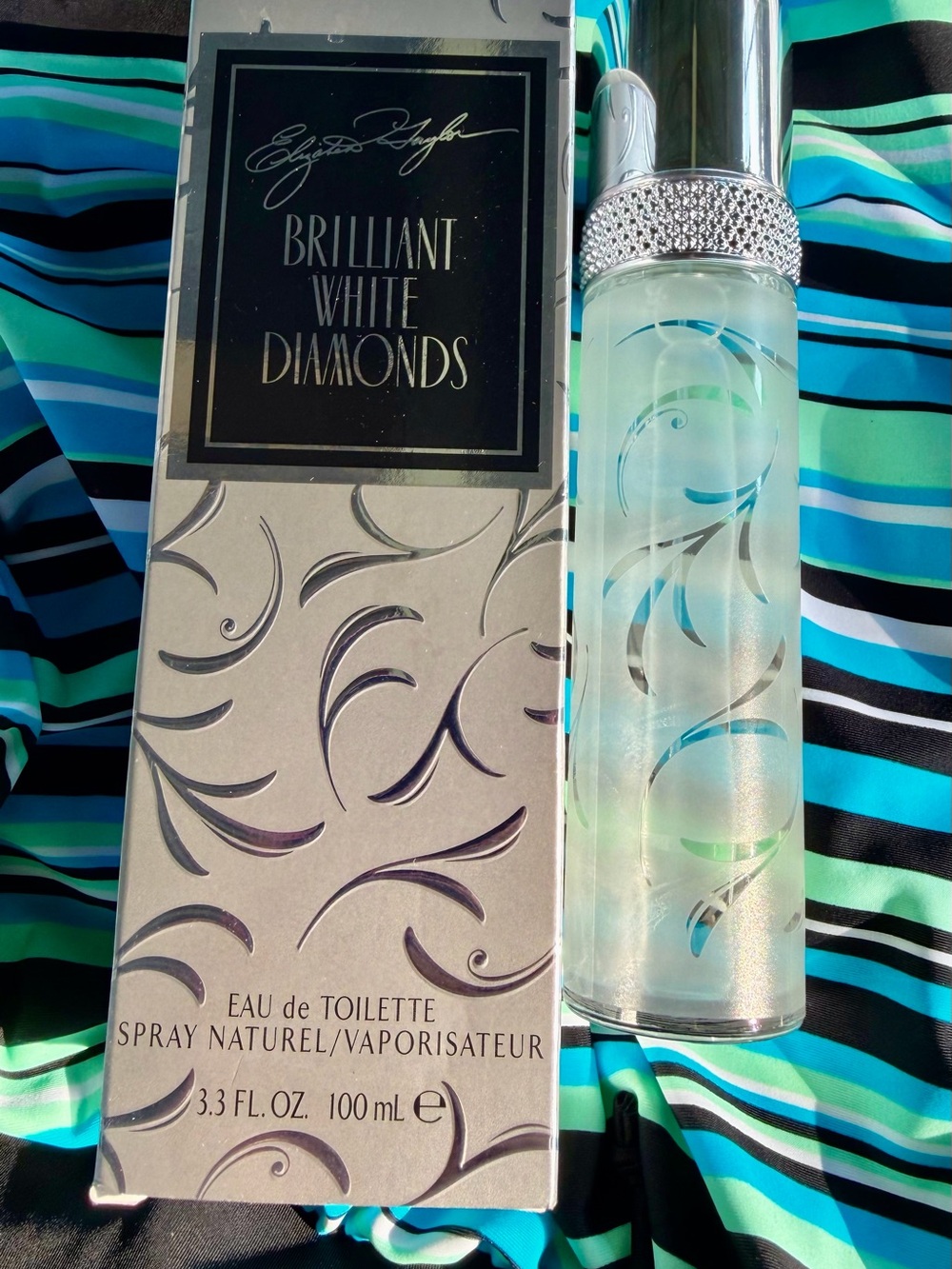 Elizabeth Taylor Brilliant White Diamonds Eau de Toilette - 3.3 fl.oz. - Picture 3 of 6